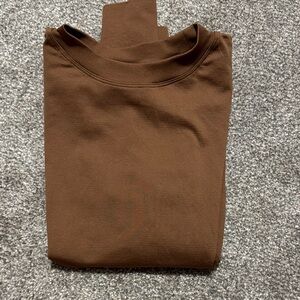 Mocha VR Equestrian classic style long sleeve riding top